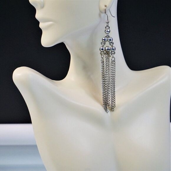 Chain Tassel Dangling Drop Earrings Pierced Silver Tone Metal - Picture 1 of 4
